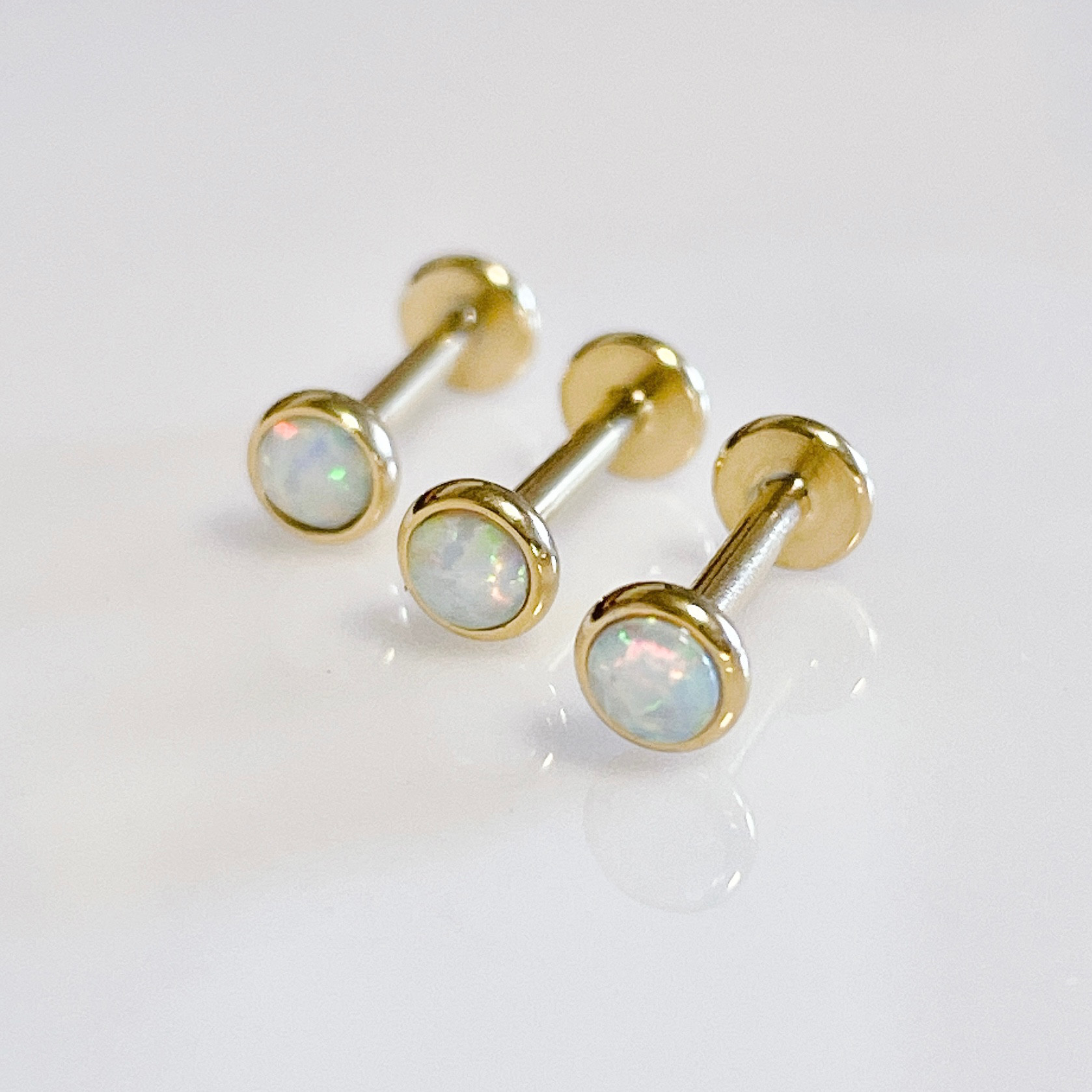 ☆18金ゴールド☆極上質ストーン使用高級ピアス☆超透明宝石質