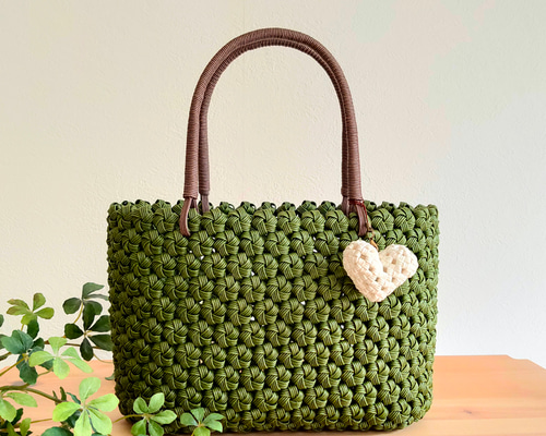 c065e2b7760e6fe297cfbeb5af6d41