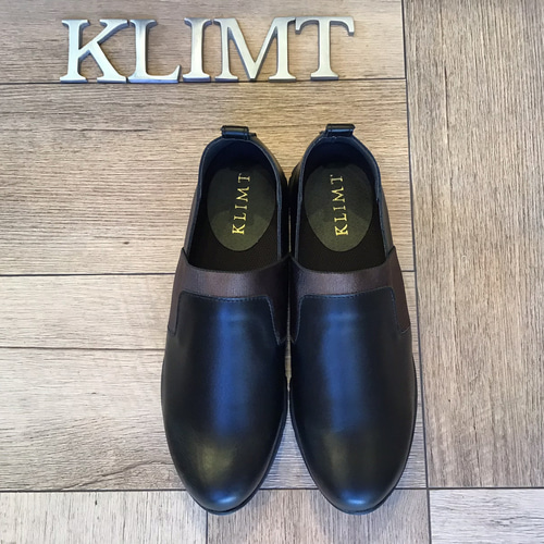 軽くて柔らか♪ ゴムバンド牛革スリッポン(BL）底材黒 スリッポン