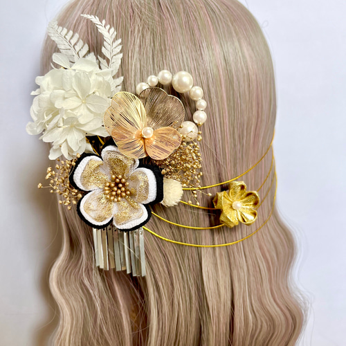 つまみ細工 髪飾り 蝶々 成人式 卒業式 結婚式 七五三 成人式 髪飾り 蝶々髪飾り 成人式髪飾り 卒業式髪飾り 卒業式 結婚式