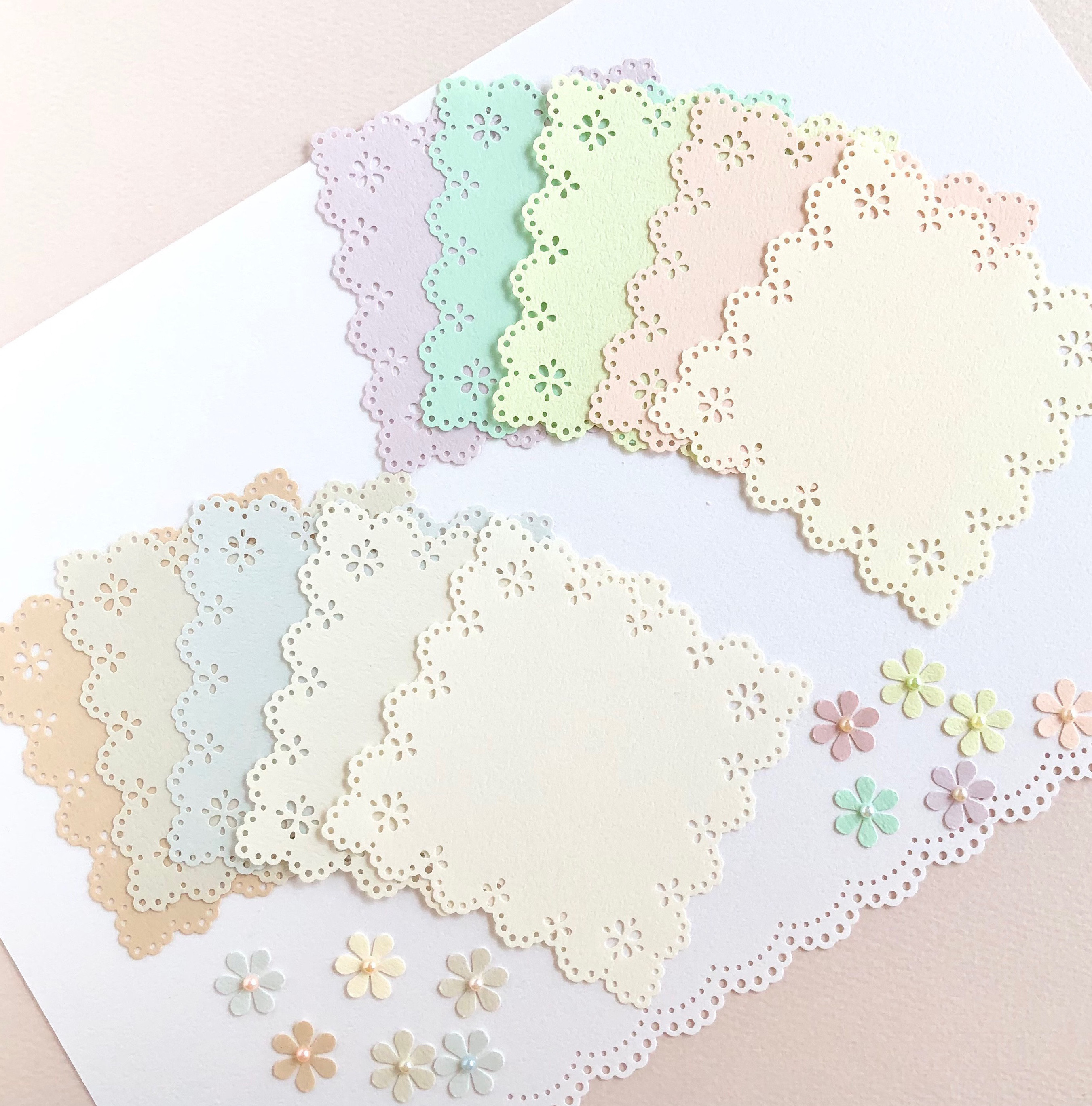 ハートレース。メッセージカード。10枚。コメント。アルバム。クラフトパンチ。 ハートレース。メッセージカード。10枚。コメント。アルバム。クラフトパンチ。