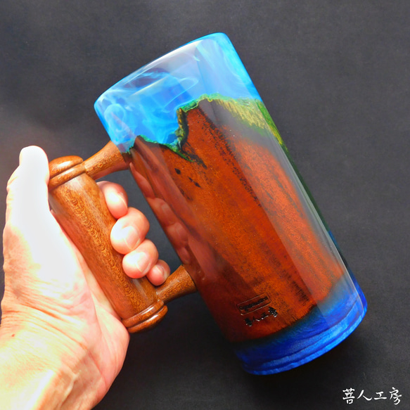 小笠原ウッドグラス　木のビールジョッキ（ボニンスタイル　木とレジン） 3枚目の画像