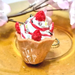 オーダーページ✰抹茶カメロンパンストラップ フェイクスイーツ ミニチュアパン オーダーページ✰抹茶カメロンパンストラップ フェイクスイーツ