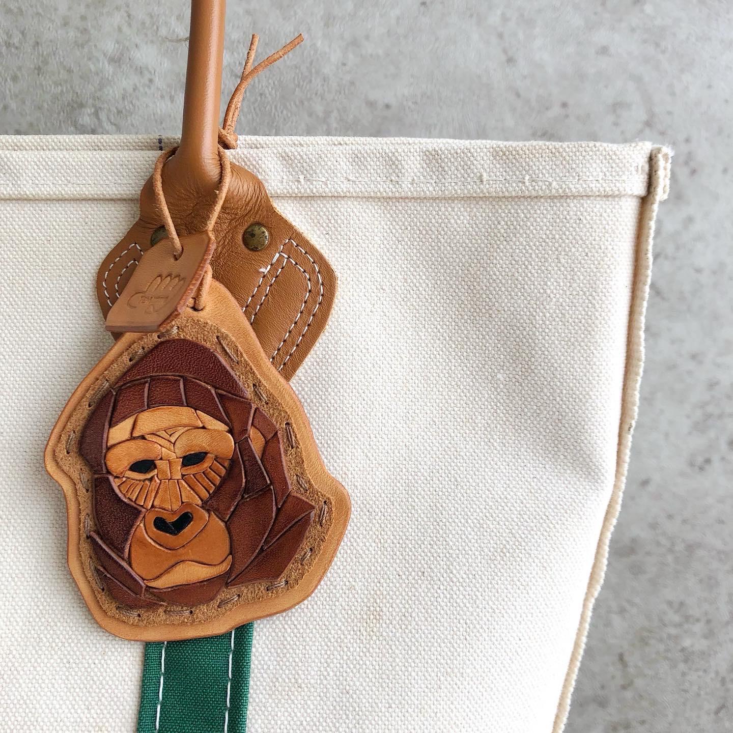 限定価格■送料無料■ レザーバッグチャーム / Golira