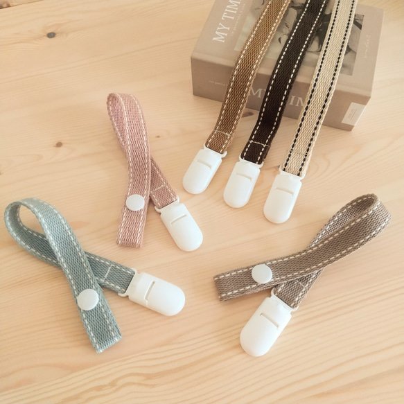 ハンドメイド  おしゃぶりホルダー　マルチホルダー おしゃぶりホルダー おもちゃホルダー マルチホルダー マルチクリップ