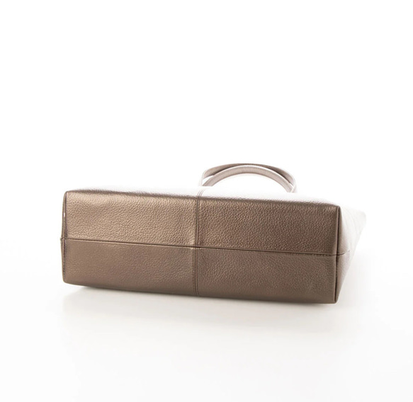 日本製造：A4尺寸拉鍊手提包，青銅色熱縮皮革 第2張的照片