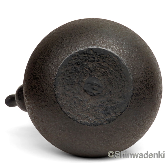 日本民藝館展奨励賞受賞 紅蓮堂 葛巻元氏作 南部鉄器 鉄瓶 ひびき2L ハンドメイド 伝統的工芸品 鋳物師 中火以下