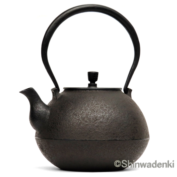 日本民藝館展奨励賞受賞 紅蓮堂 葛巻元氏作 南部鉄器 鉄瓶 ひびき2L ハンドメイド 伝統的工芸品 鋳物師 中火以下