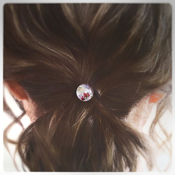 《2本セット》ゆめかわ琉球ガラスとお花の玉飾りヘアゴム♡marry.c's handmadeaccessory 2枚目の画像