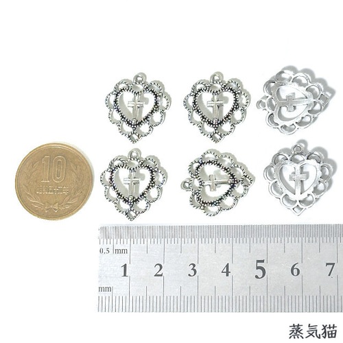 透かしハート十字架チャーム 銀古美 10個【クロス レジン