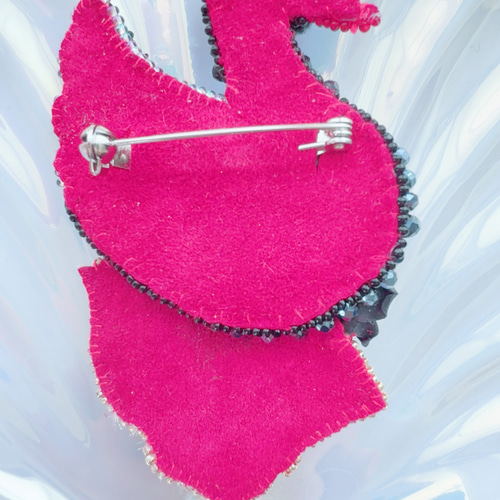 2025ver】ブラックスワンのブローチ オートクチュール刺繍仕立て