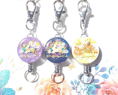 秋うさぎと紅葉～ レジンキーホルダー ハンドメイド