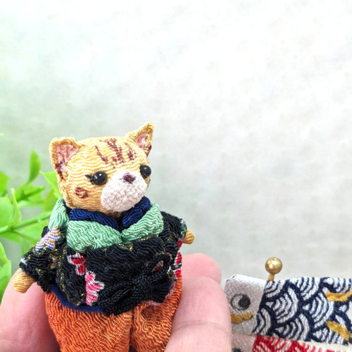 端午の節句✾茶トラ猫ちゃんの武者飾り✾ ちりめん細工のネコ