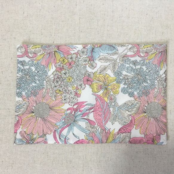 [免運費] 手巾紙、面膜盒 Liberty Print Pastel Pink 第2張的照片
