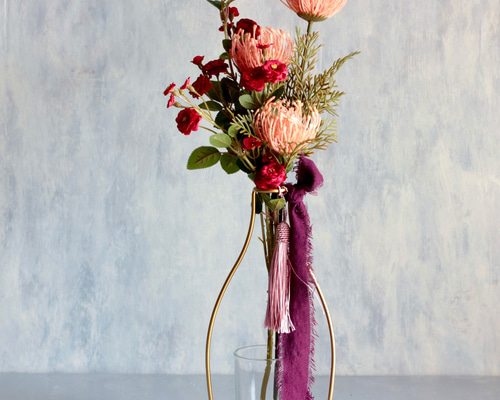 天使の花瓶のベビーピンクアレンジメント 限定1点限り 天使の花瓶の