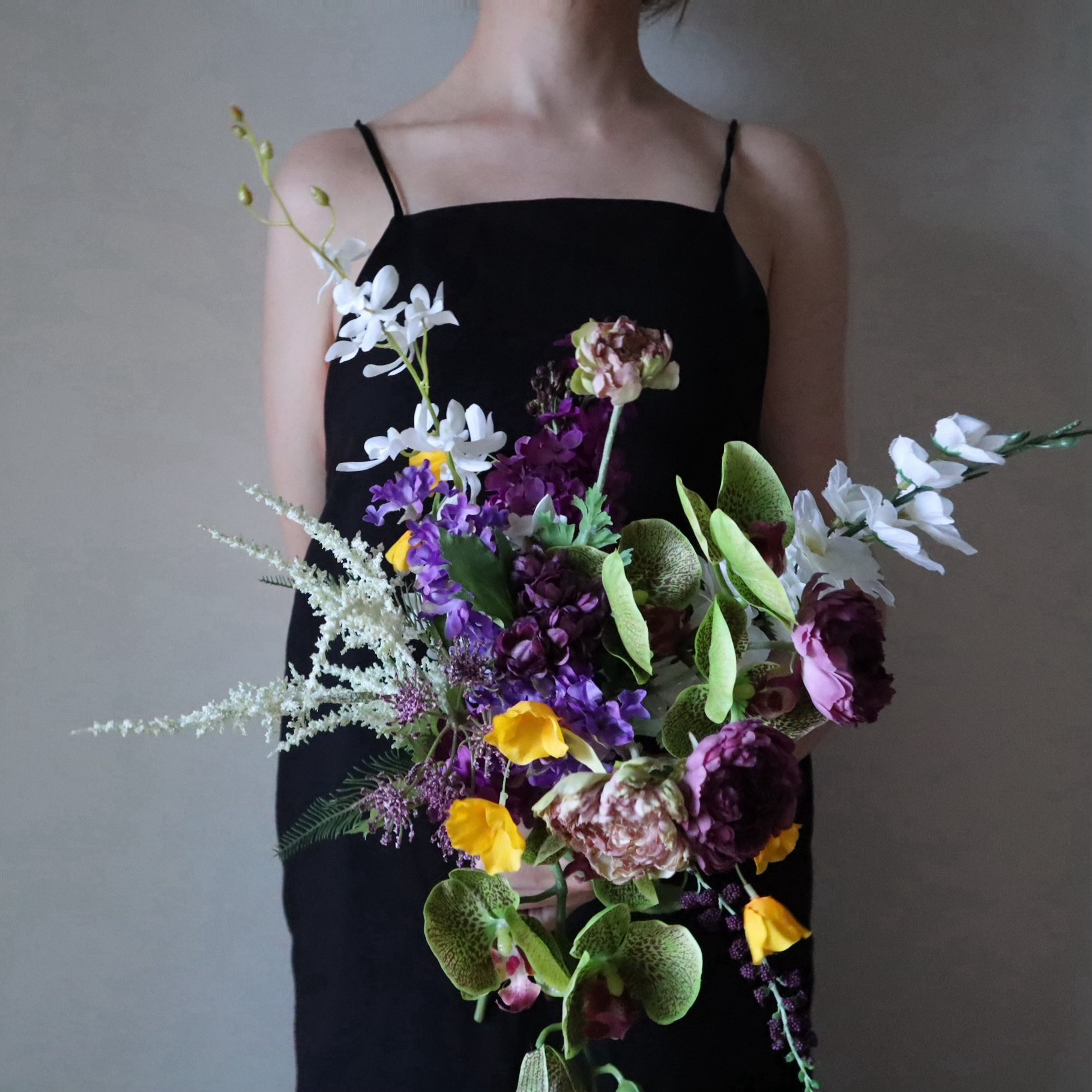 森を束ねたライラックと胡蝶蘭のブーケ♡ ウェディングブーケ アーティフィシャルフラワー