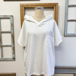 大人気カラーが選べる ❤️パーカーフード付きドルマンTシャツ　（白）／サイズフリーL〜L L／受注生産 1枚目の画像