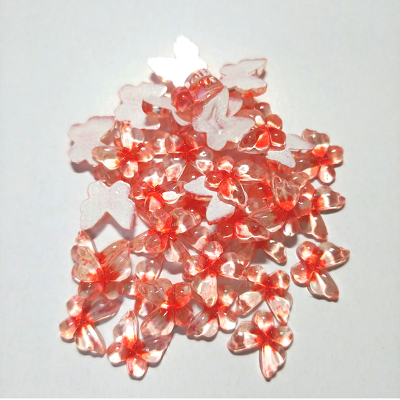 プラスチック　ミニチュア　カボション　蝶　赤　約1cm　20個セット 3枚目の画像