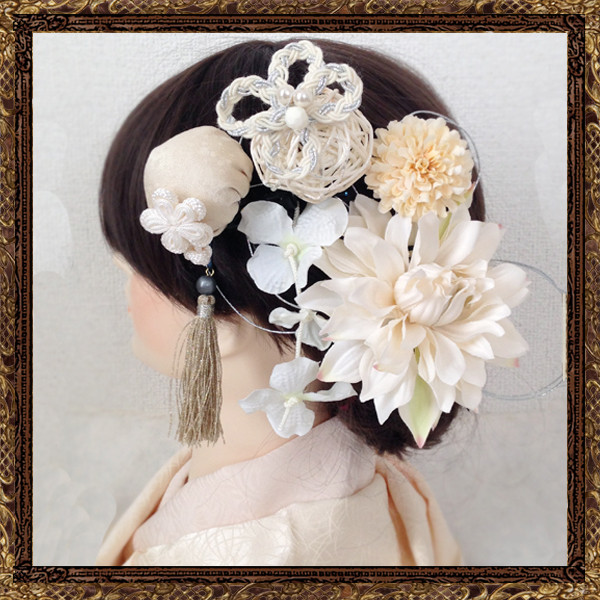 【送料無料】成人式　結婚式　髪飾り　花　白　大正ロマン　やまとなでしこのポンポンかんざしセット　純白の花嫁【色変更可能】