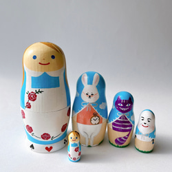 新品　ロシア製 マトリョーシカ 紺色頭巾　11cmサイズ　5体セット マトリョーシカ ロシア民芸品 土産物 マトリオーシカ 手作り人形