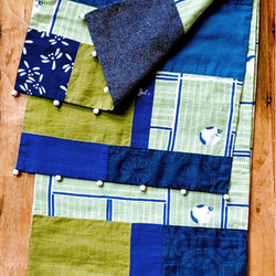 スカーフNo.269＊夏の風景の詩～畳の上に眠る猫＊デザイナー手作りの和猫継ぎ青緑のカラフルな古布柄継ぎスカーフショール 12枚目の画像
