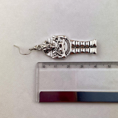 ピラミッドとミイラの入った棺《エジプト》アシンメトリーピアス