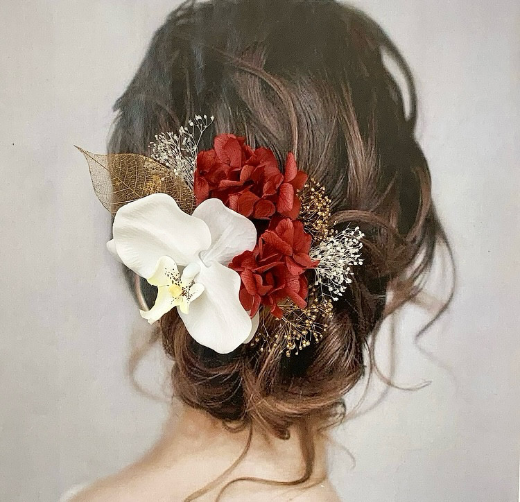 胡蝶蘭和装髪飾り 赤いベルベット胡蝶蘭の髪飾り 結婚式 卒業式 成人式 七五三 胡蝶蘭和装髪飾り 赤いベルベット胡蝶蘭の髪飾り 結婚式 卒業式