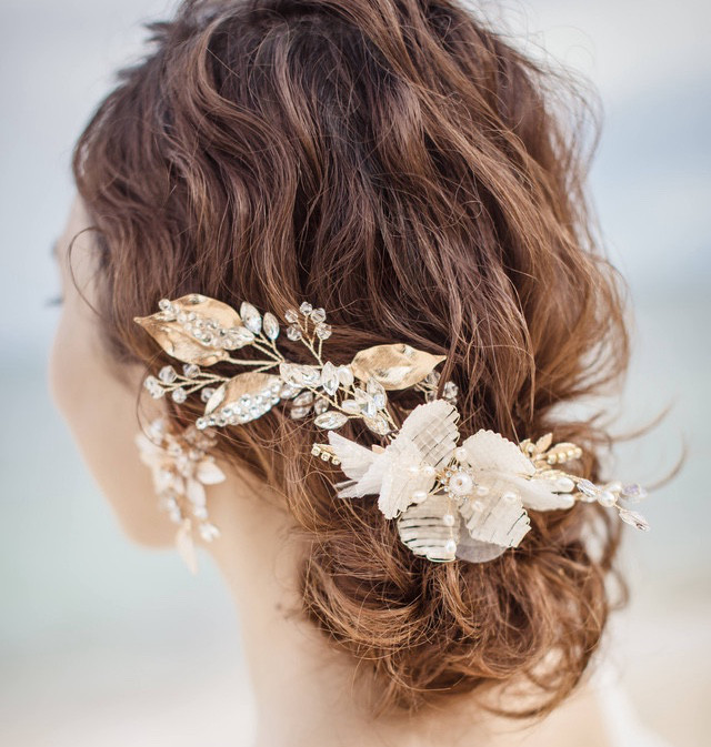 ヘッドドレス 結婚式　花嫁 ヘアアクセサリー ヘッドアクセサリー ウェディング ブライダル　フラワー　リーフ　小枝