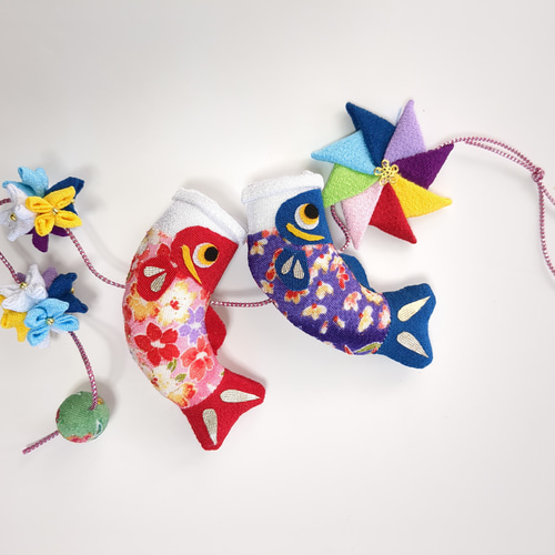 こいのぼりの吊るし飾り&紙風船☆ちりめん細工 こいのぼりの吊るし飾り&紙風船☆ちりめん細工