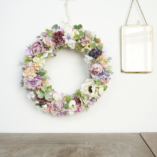 ブルーベリーと紫のお花のアートフラワーリース リース atelier