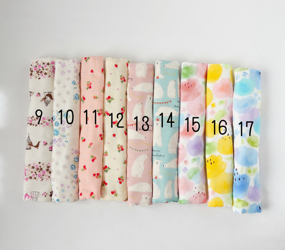 新柄追加☆水筒肩ひもカバー☆シートベルトカバーにも☆優しい色合い☆リバーシブル 10枚目の画像