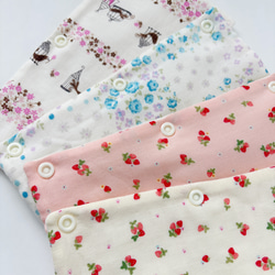 新柄追加☆水筒肩ひもカバー☆シートベルトカバーにも☆優しい色合い☆リバーシブル 7枚目の画像