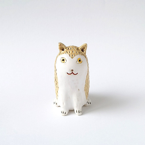 堅実でいつも見守ってくれるイヌさん（戌） 干支ミニ置物 陶器 その他