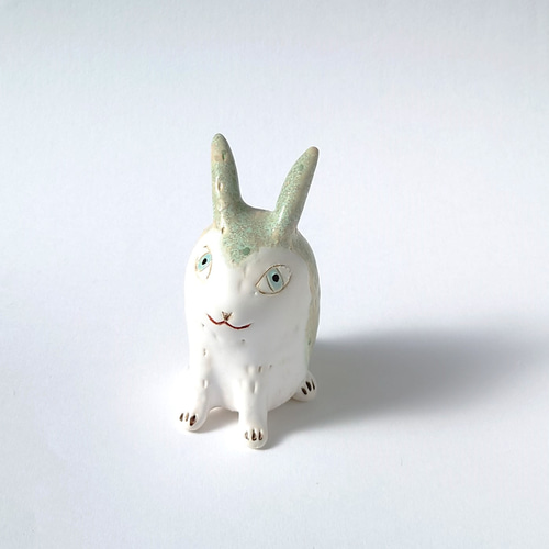 上品で優しいうさぎさん 干支ミニ置物 うさぎ 陶器 その他置物 raku