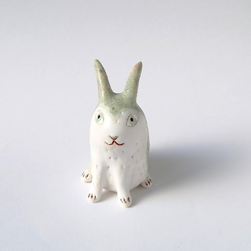 上品で優しいうさぎさん 干支ミニ置物 うさぎ 陶器 その他置物 raku