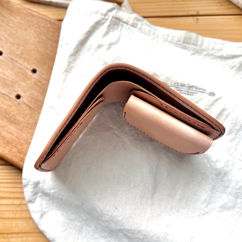 ショートウォレット 二つ折りヌメ革財布 本革 シンプル S-027 二つ折り