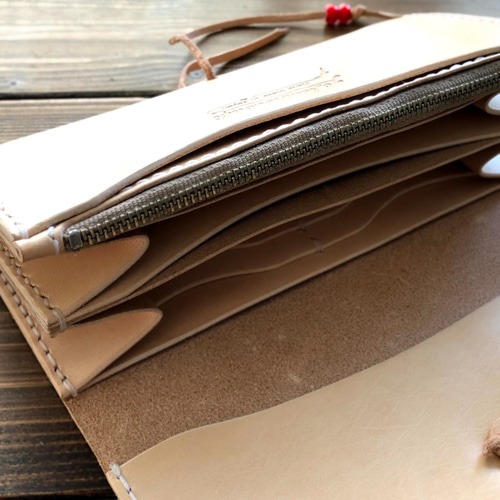 ロングウォレット】 ナチュラル 総手縫い コンチョ メンズ 本革 長財布