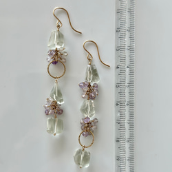 《二月生日石》綠色紫水晶和紫黃晶不對稱長耳環/耳環 第5張的照片