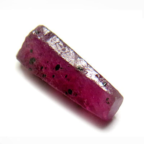 ルビー 原石 ギニア産 非加熱 結晶 コランダム 天然石 trg133