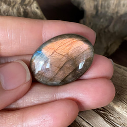 ♡ピンク‐オレンジ入り・レインボー ラブラドライト 天然石 ルース Labradorite 04 3枚目の画像