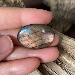 ♡ピンク‐オレンジ入り・レインボー ラブラドライト 天然石 ルース Labradorite 04 4枚目の画像