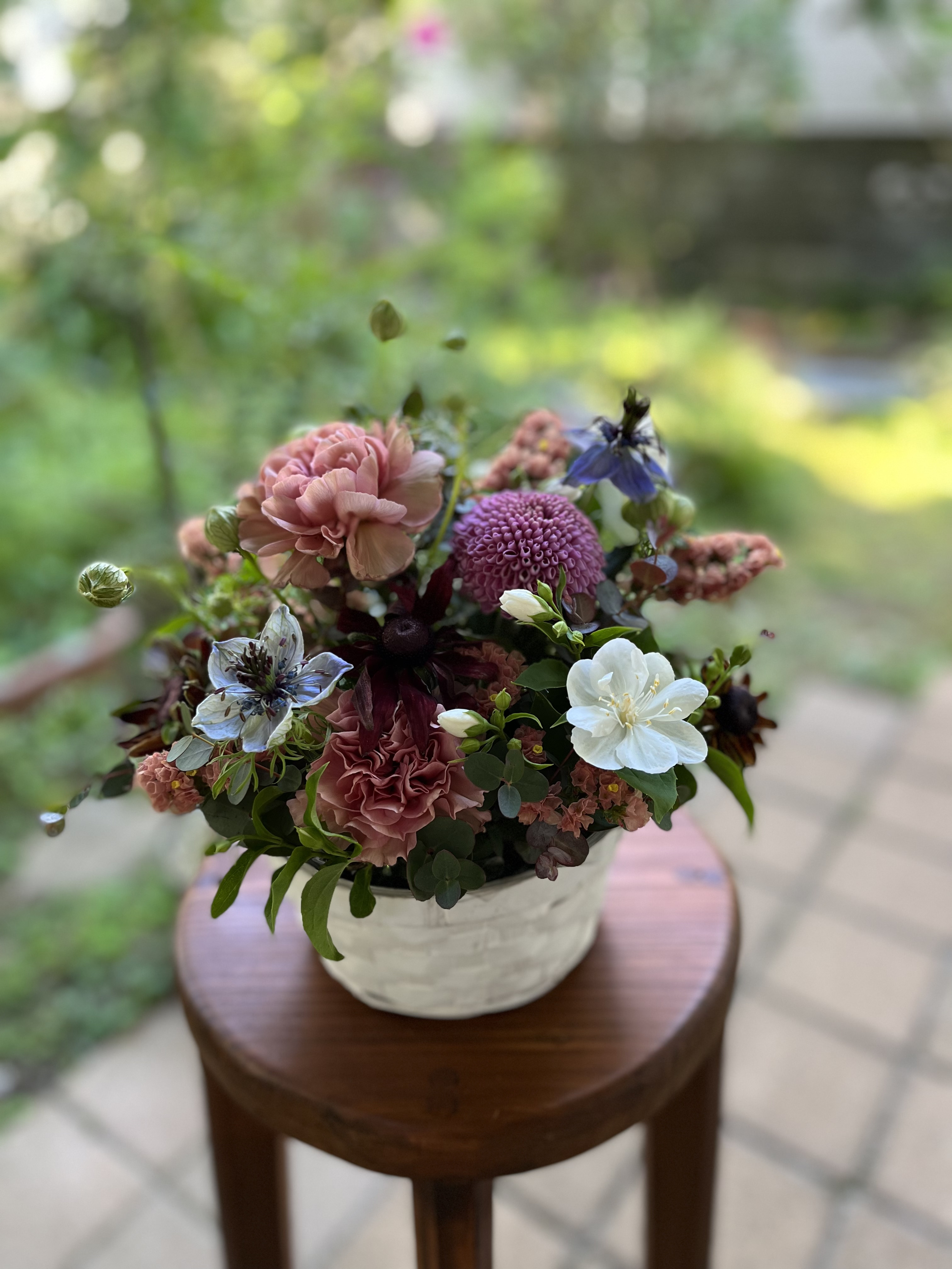 季節の生花ギフトアレンジメントＢ
