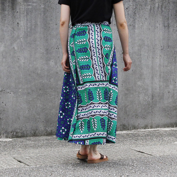 カンガの巻きスカート（アフリカ布スカート）夏スカート ロング マキシ丈 4枚目の画像
