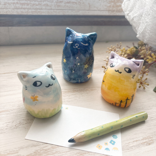 再販】日常の空 にゃんこペーパーウェイト / 陶器 置物 デスク 青空