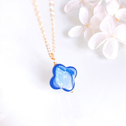 12月誕生石》ラピスラズリ クローバー ネックレス 14kgf 金属