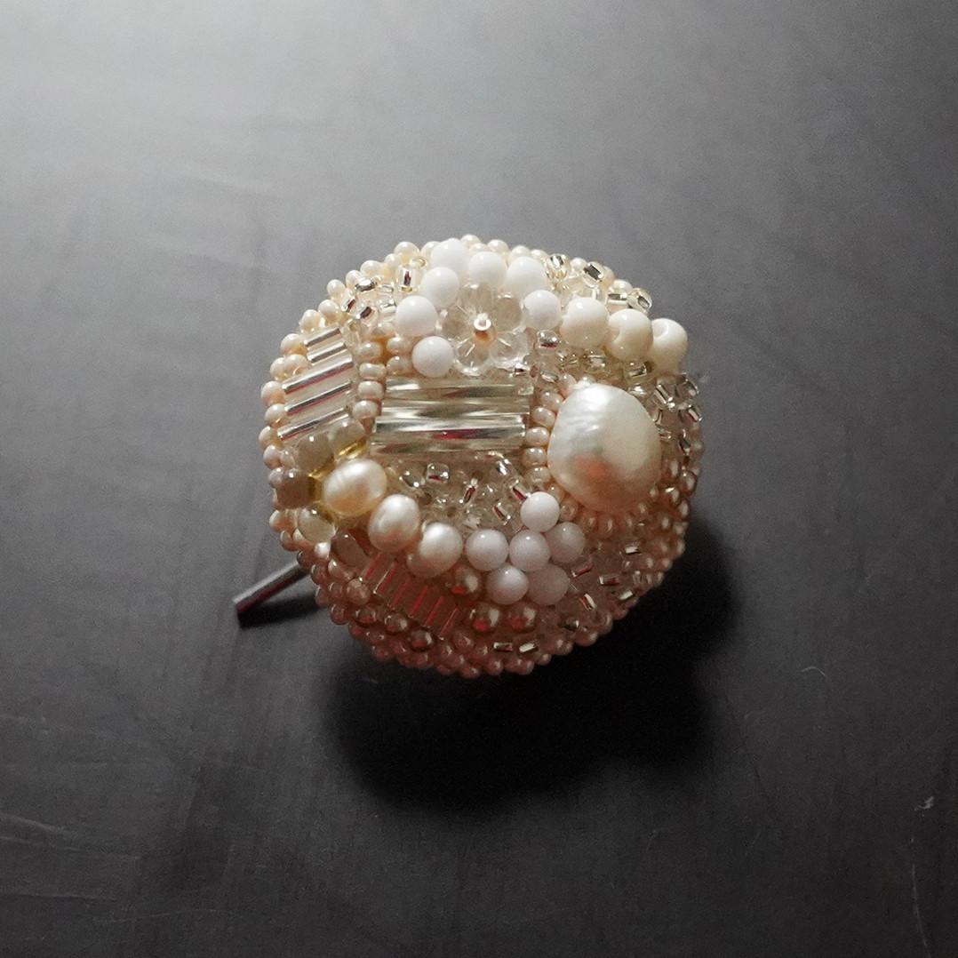 絵画の中の女性達　ポニーフック3