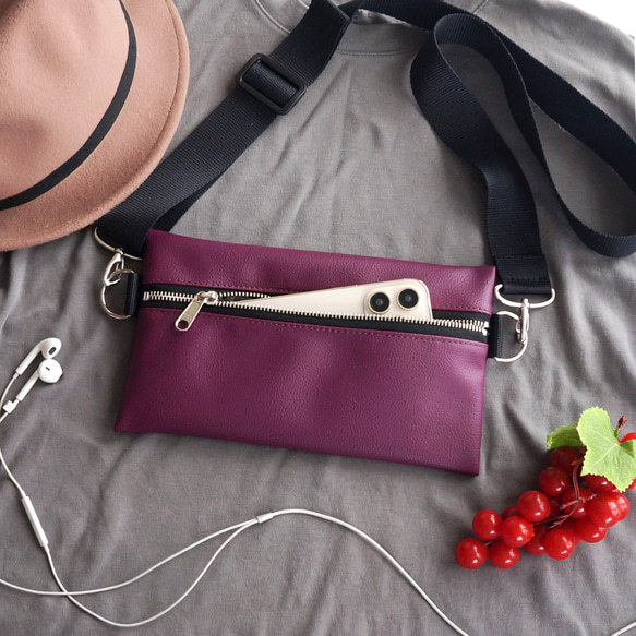 2WAY 厚腰帶合成皮革單肩包 [酒紅色] 智慧型手機袋 Sacoche 生態皮革 第4張的照片