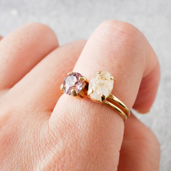 施華洛世奇水晶精緻簡約戒指（尺寸 10 均碼/淺紫水晶） 第7張的照片