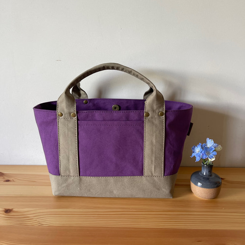 8号帆布♡ベーシック横長♡トートバッグ♡黒×シェルピンク♪ ☆ハンドメイド 8号帆布♡ベーシック横長♡トートバッグ♡黒×シェルピンク