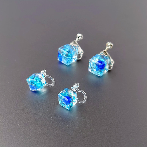 No.588-A　【再販】琉球ガラス⭐樹脂ポスト☆レジンピアス☆ブルー No.588-A 【再販】琉球ガラス⭐樹脂ポスト☆レジンピアス☆ブルー No